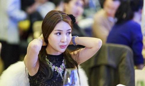 网红前妻爆料视频播放网站,真相与争议并存 第1张 网红前妻爆料视频播放网站,真相与争议并存 第1张